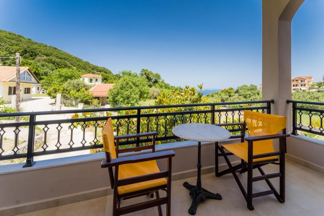 Vilatoria Guesthouse Agia Thekli Luaran gambar