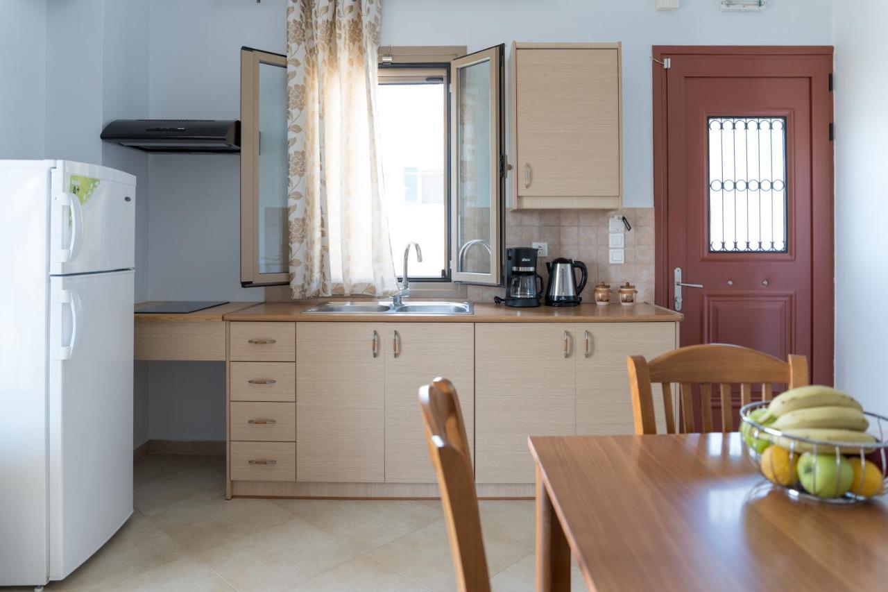 Vilatoria Guesthouse Agia Thekli Luaran gambar