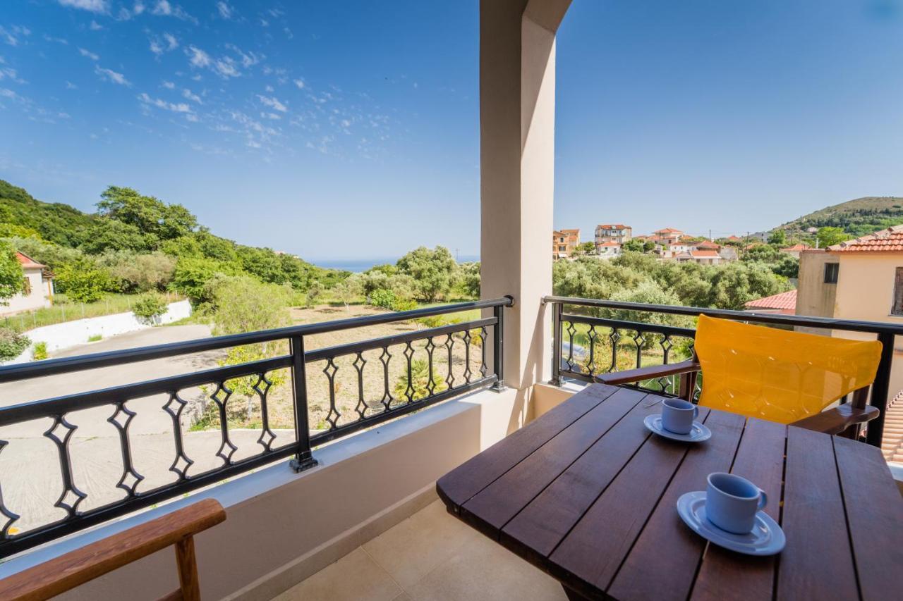Vilatoria Guesthouse Agia Thekli Luaran gambar
