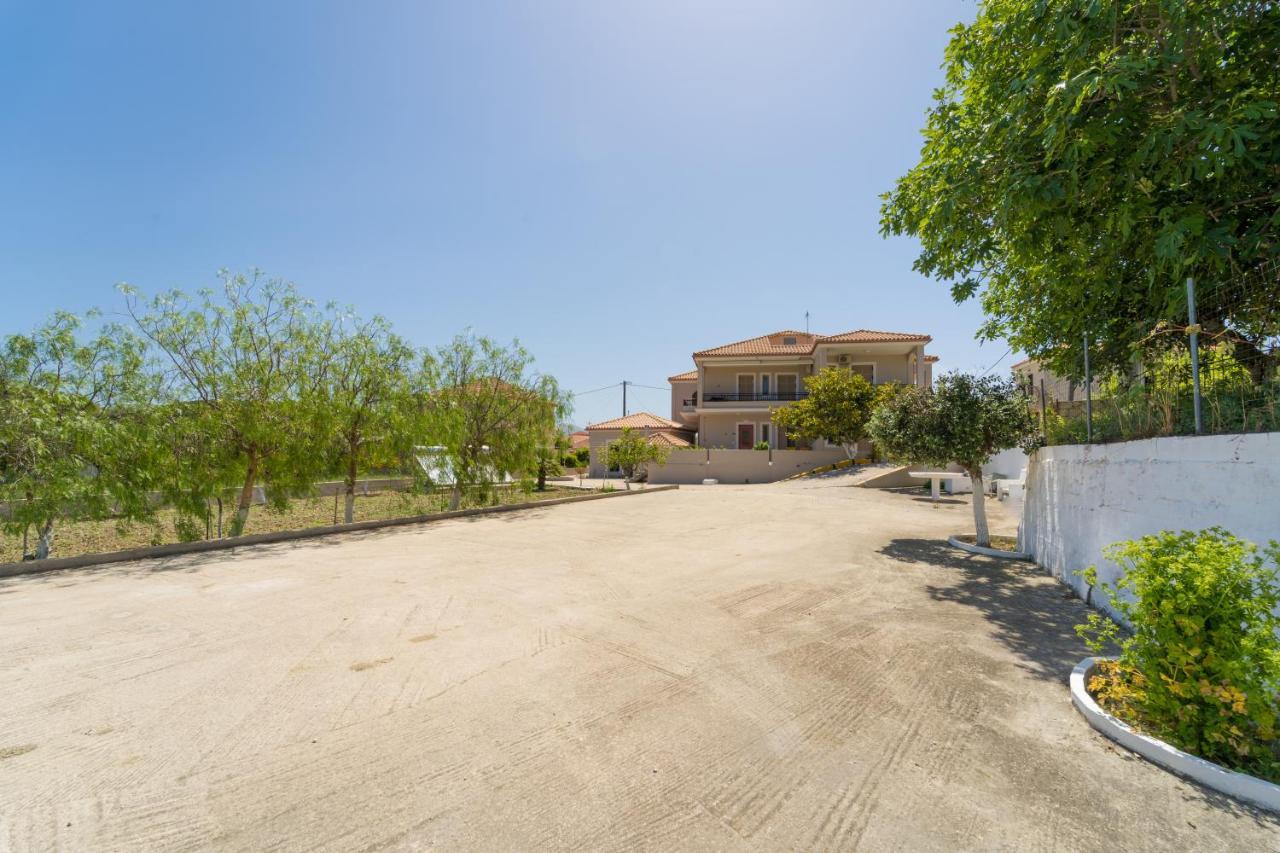 Vilatoria Guesthouse Agia Thekli Luaran gambar