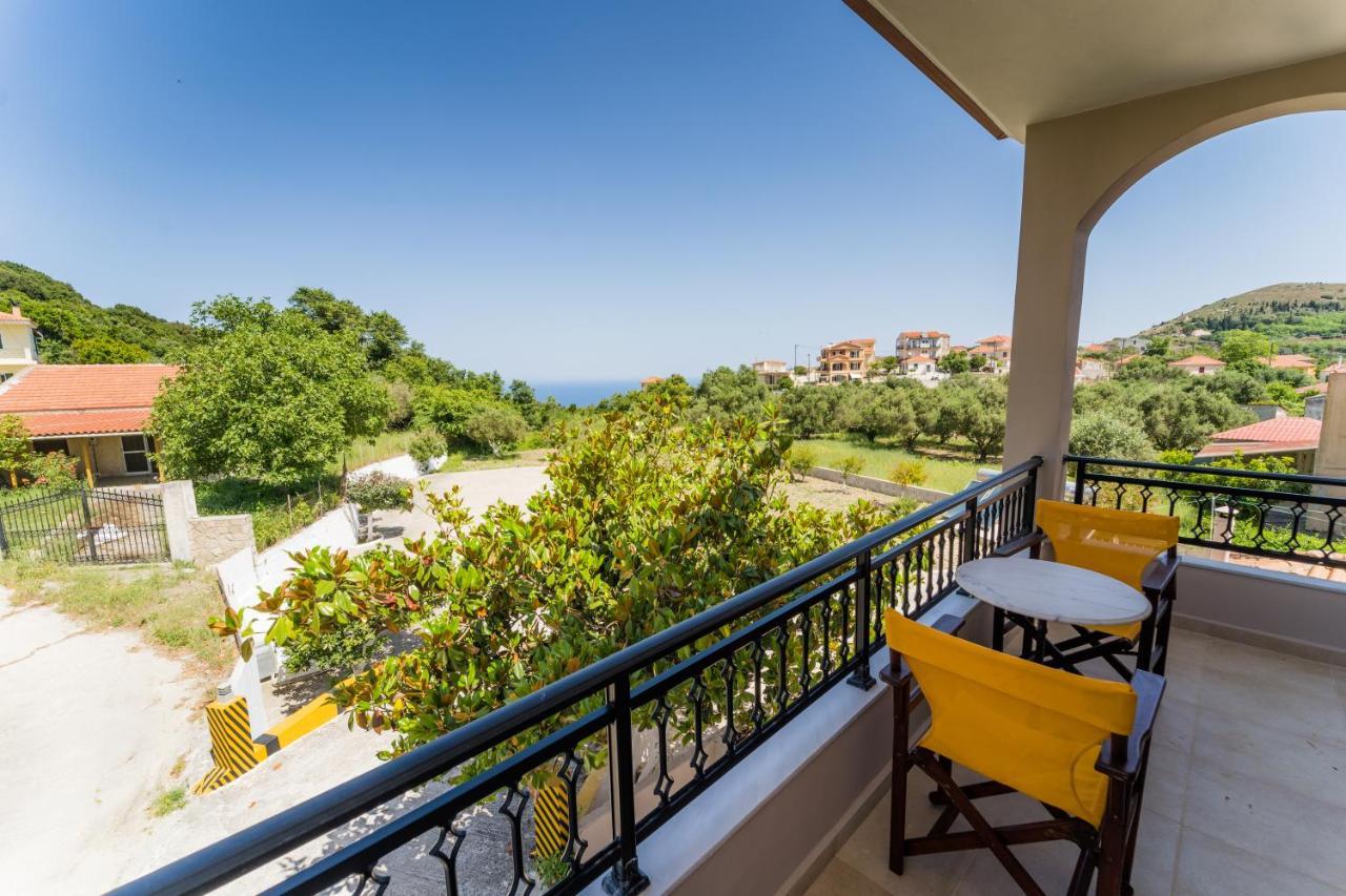 Vilatoria Guesthouse Agia Thekli Luaran gambar