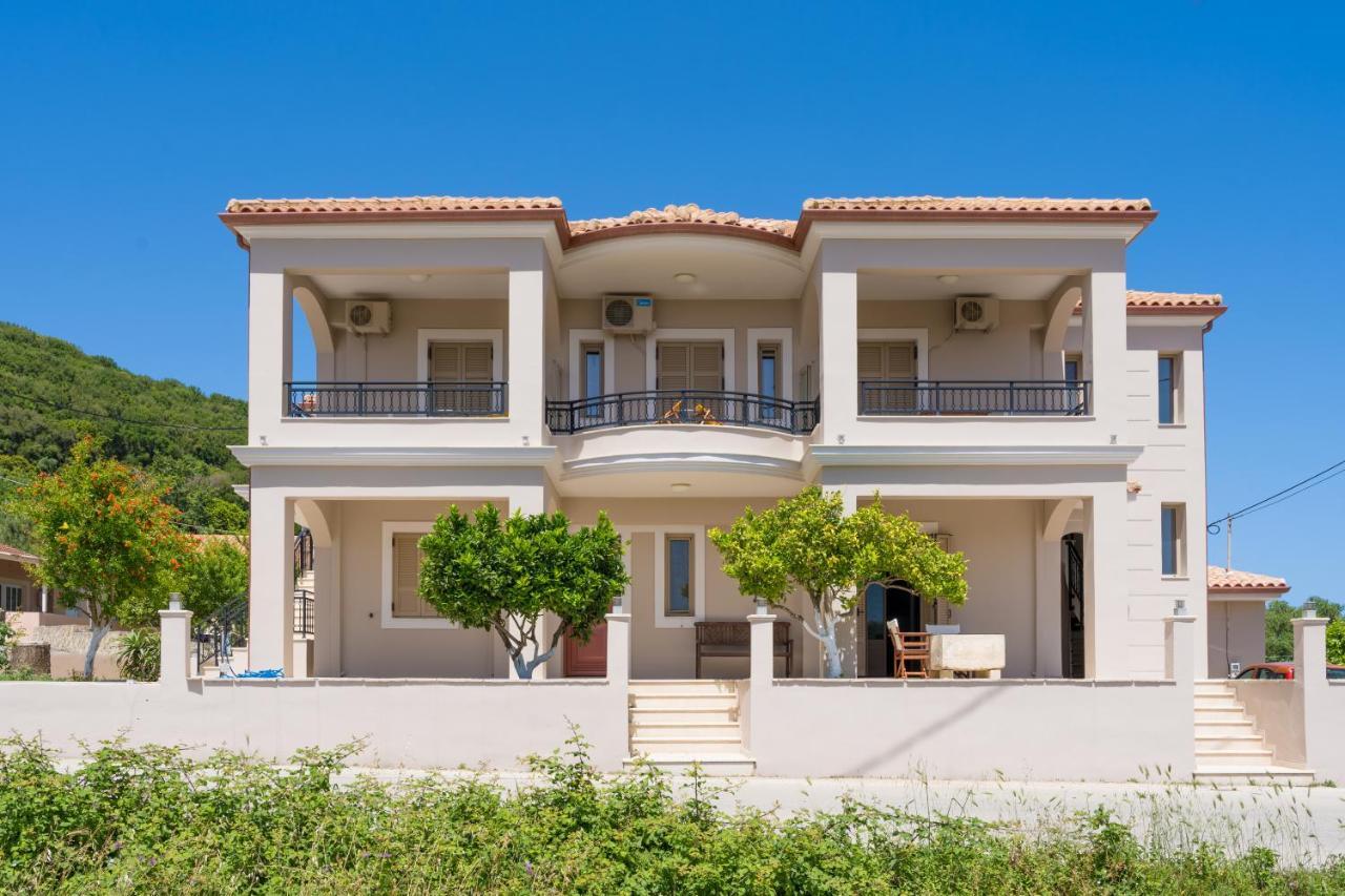 Vilatoria Guesthouse Agia Thekli Luaran gambar
