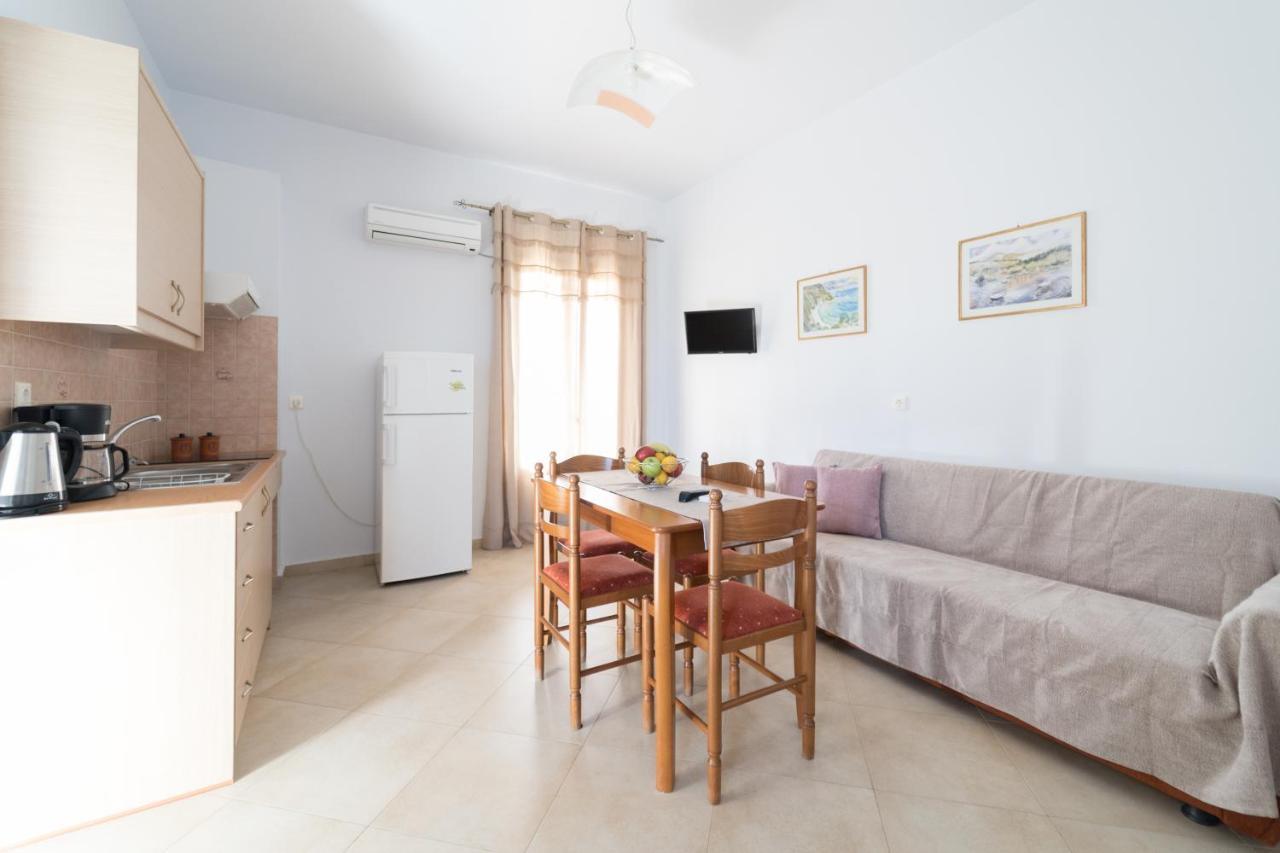 Vilatoria Guesthouse Agia Thekli Luaran gambar